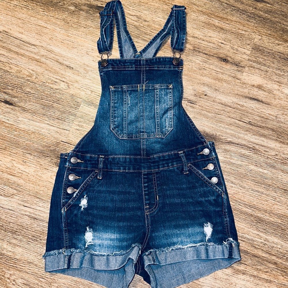 Jordache vintage woman’s dark blue overall size M